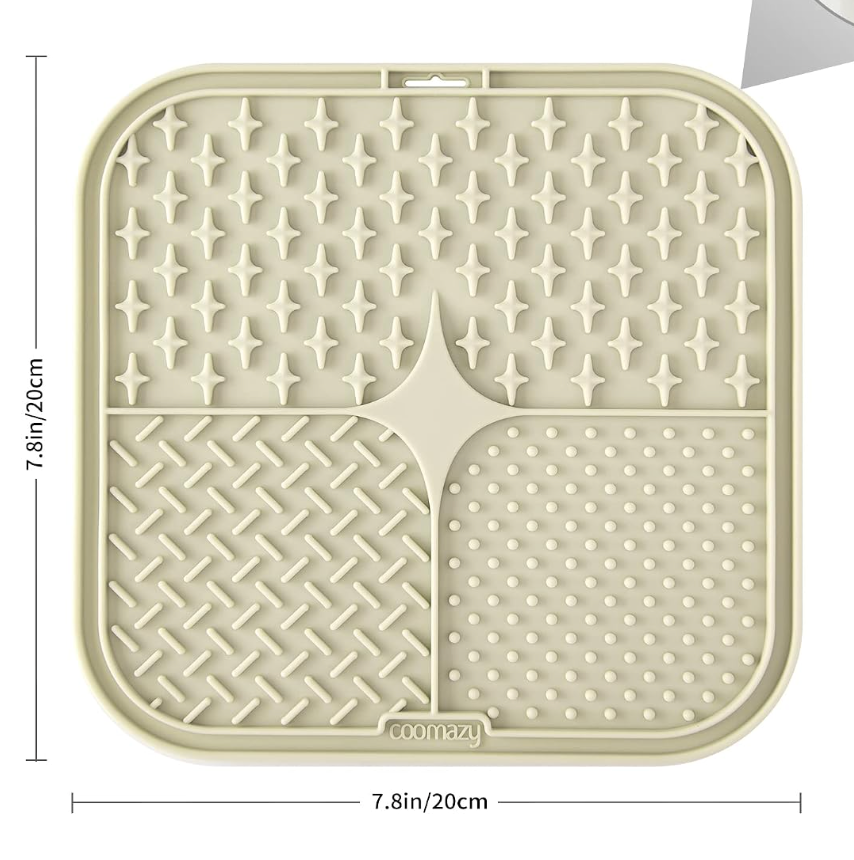 Slow Feeding Lick Mat for Dogs & Cats🐾